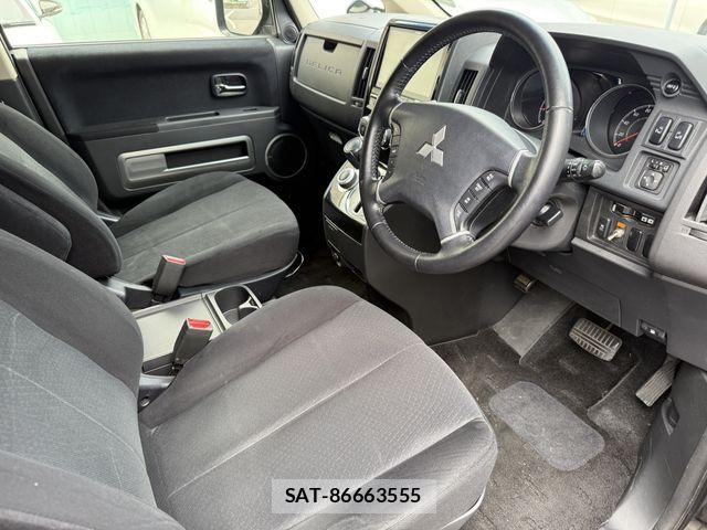 Mitsubishi DELICA 2014-02 8828758-10