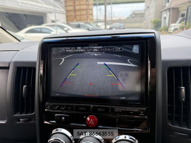Mitsubishi DELICA 2014-02 8828758-19