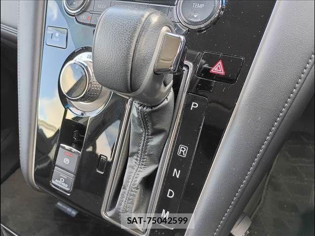 Mitsubishi DELICA 2020-01 8828738-12
