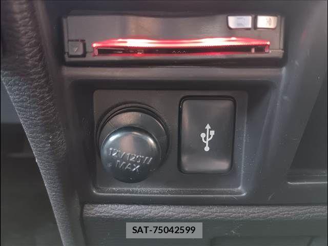 Mitsubishi DELICA 2020-01 8828738-13