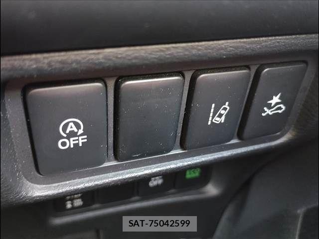 Mitsubishi DELICA 2020-01 8828738-19
