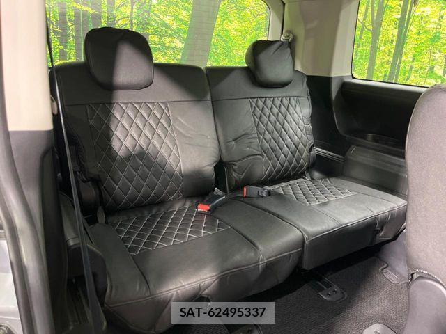 Mitsubishi DELICA 2024-10 8828722-9