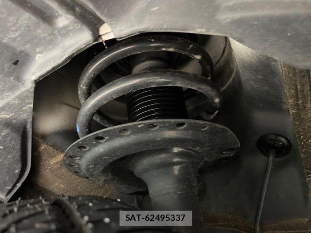 Mitsubishi DELICA 2024-10 8828722-19
