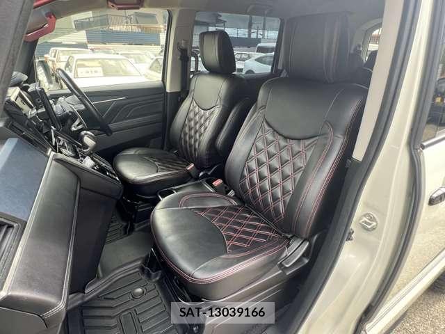 Mitsubishi DELICA 2020-03 8848744-11