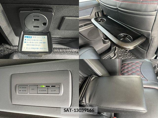 Mitsubishi DELICA 2020-03 8848744-25