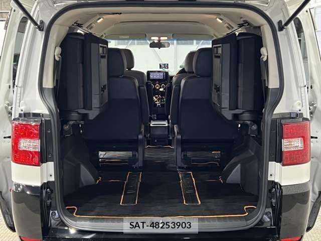Mitsubishi DELICA 2018-11 8848743-8