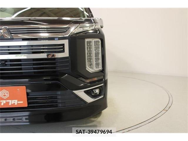 Mitsubishi DELICA 2019-09 8848741-12