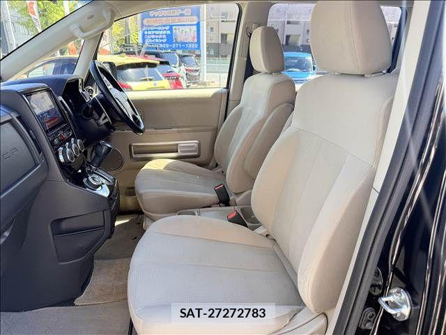Mitsubishi DELICA 2017-10 8848742-24
