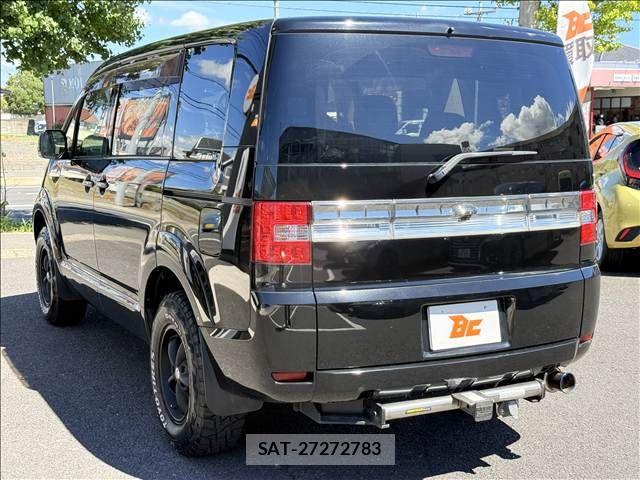 Mitsubishi DELICA 2017-10 8848742-7