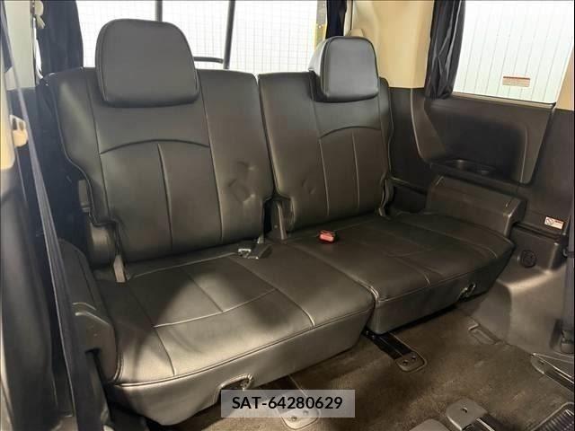 Mitsubishi DELICA 2016-03 8848745-9