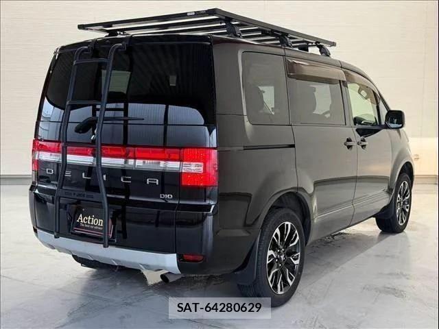 Mitsubishi DELICA 2016-03 8848745-5