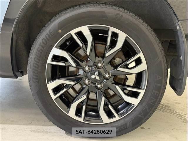 Mitsubishi DELICA 2016-03 8848745-6