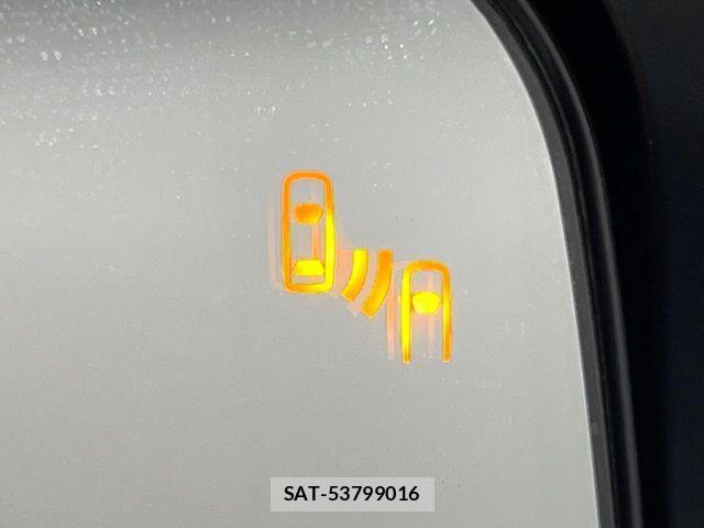 Mitsubishi DELICA 2023-06 8848738-6