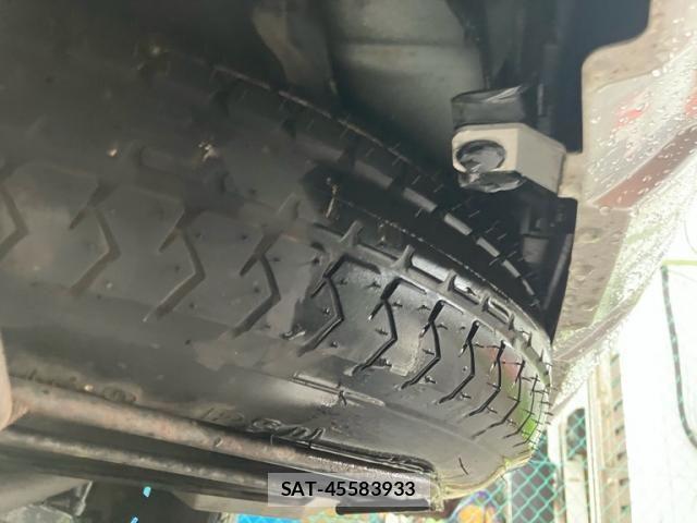 Mitsubishi DELICA 2008-11 8848750-13