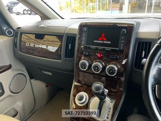Mitsubishi DELICA 2014-03 8848748-22