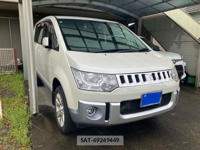 Mitsubishi DELICA 2014-02 8848747-1