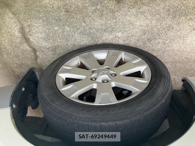 Mitsubishi DELICA 2014-02 8848747-5