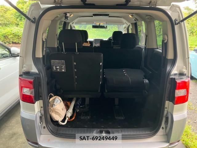 Mitsubishi DELICA 2014-02 8848747-8