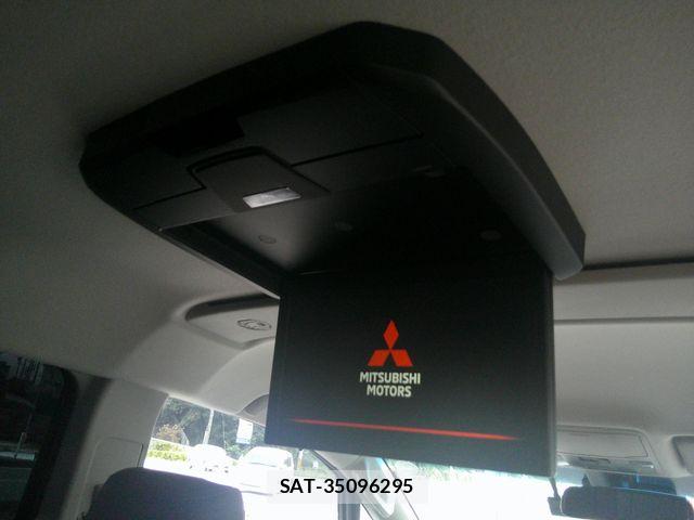 Mitsubishi DELICA 2025-01 8848733-16