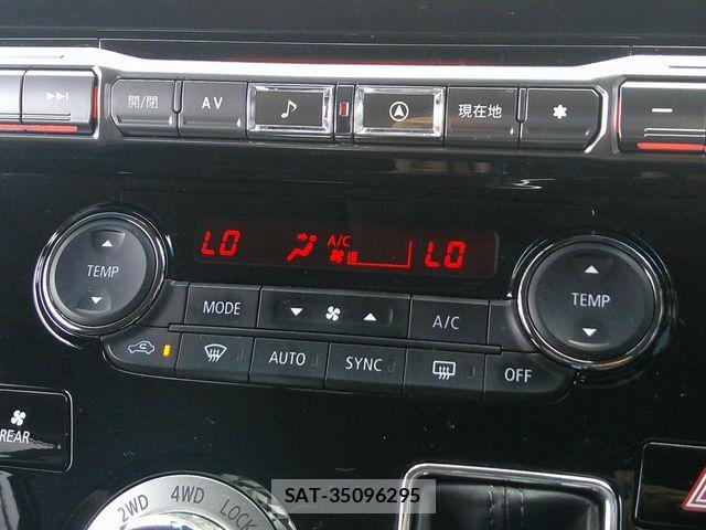 Mitsubishi DELICA 2025-01 8848733-17