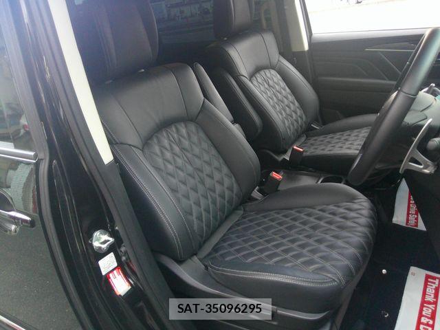 Mitsubishi DELICA 2025-01 8848733-8