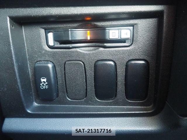 Mitsubishi DELICA 2012-01 8870832-15