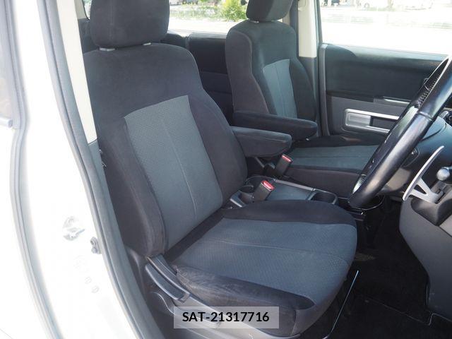 Mitsubishi DELICA 2012-01 8870832-19