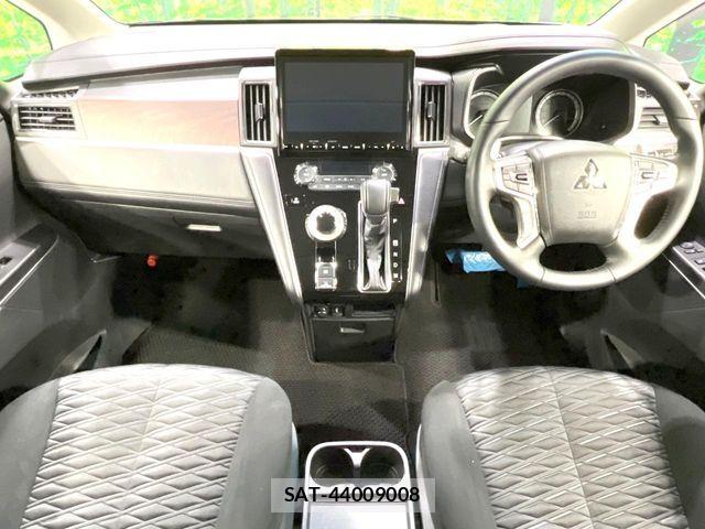 Mitsubishi DELICA 2024-10 8870825-1