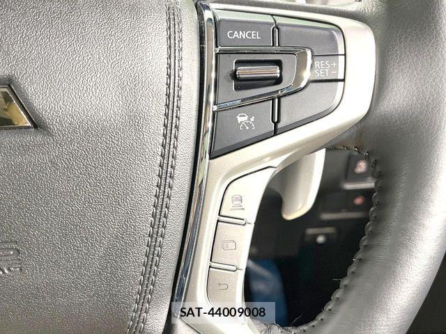 Mitsubishi DELICA 2024-10 8870825-7