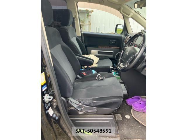 Mitsubishi DELICA 2009-09 8870835-12