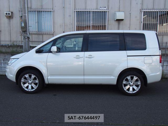 Mitsubishi DELICA 2017-11 8870833-18
