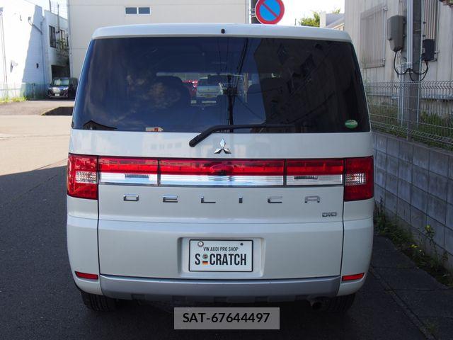 Mitsubishi DELICA 2017-11 8870833-19