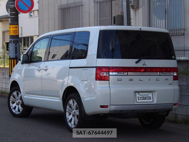 Mitsubishi DELICA 2017-11 8870833-2