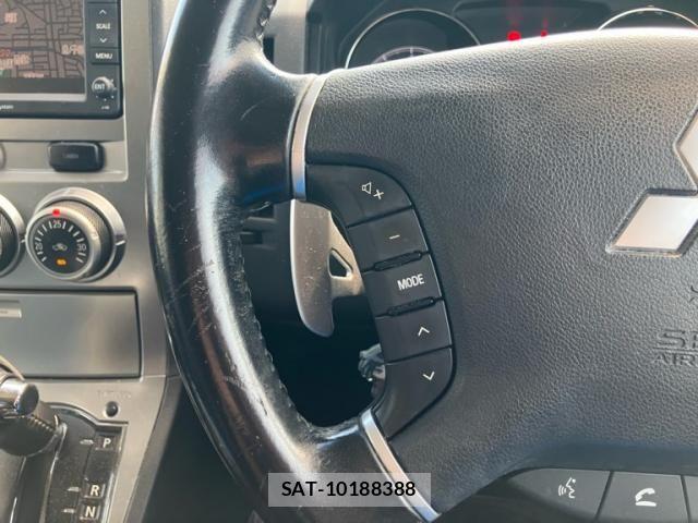 Mitsubishi DELICA 2011-12 8870836-17