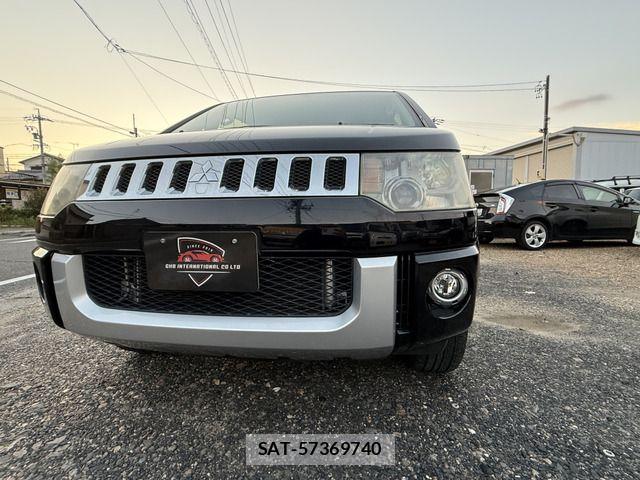 Mitsubishi DELICA 2011-10 8870830-13