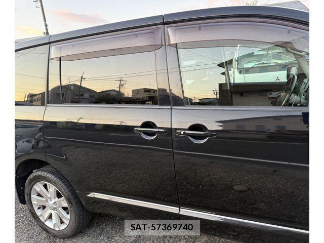 Mitsubishi DELICA 2011-10 8870830-19