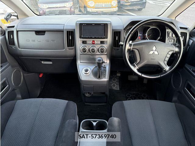 Mitsubishi DELICA 2011-10 8870830-7