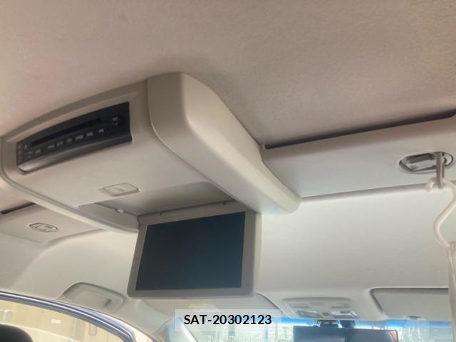 Mitsubishi DELICA 2012-03 8870837-13