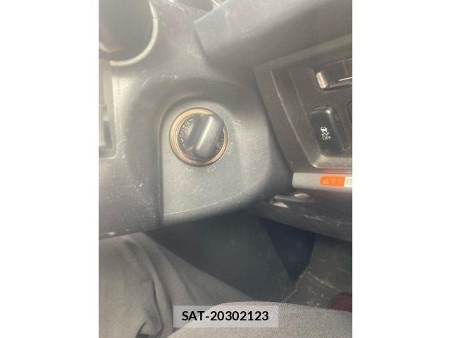 Mitsubishi DELICA 2012-03 8870837-17