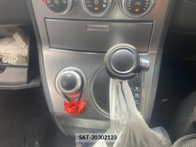 Mitsubishi DELICA 2012-03 8870837-18
