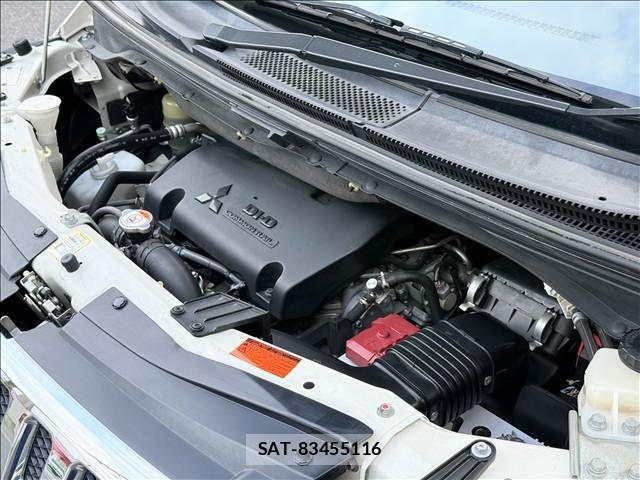 Mitsubishi DELICA 2016-06 8879493-19