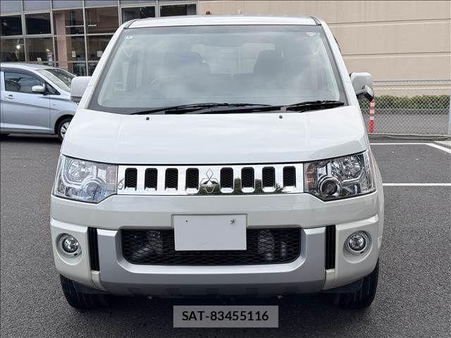 Mitsubishi DELICA 2016-06 8879493-20