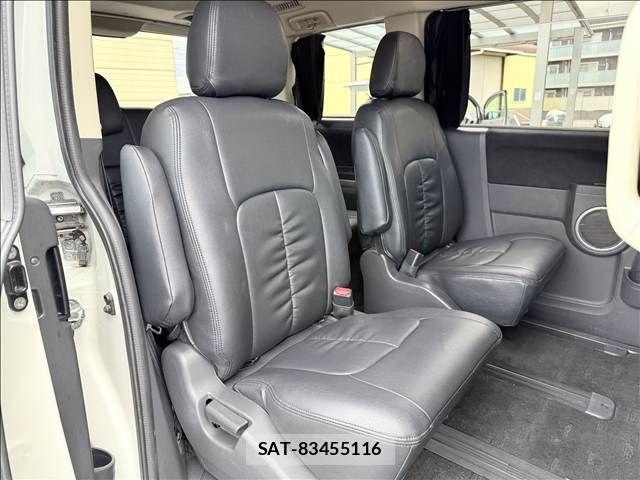Mitsubishi DELICA 2016-06 8879493-25