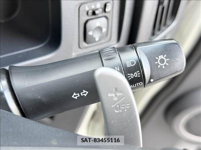 Mitsubishi DELICA 2016-06 8879493-26