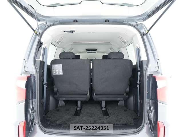 Mitsubishi DELICA 2019-12 8879488-9