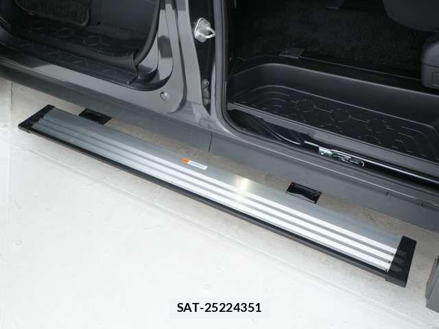 Mitsubishi DELICA 2019-12 8879488-16