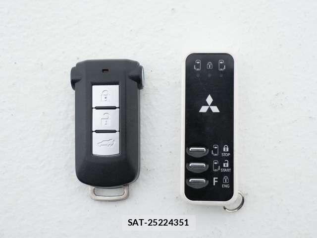 Mitsubishi DELICA 2019-12 8879488-17