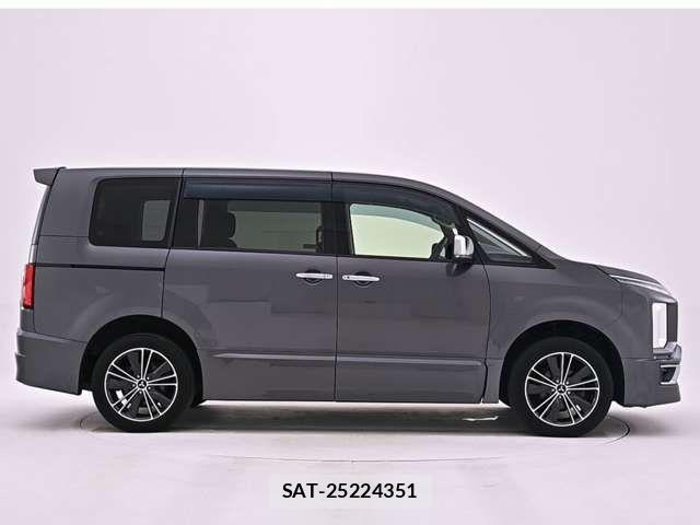 Mitsubishi DELICA 2019-12 8879488-2