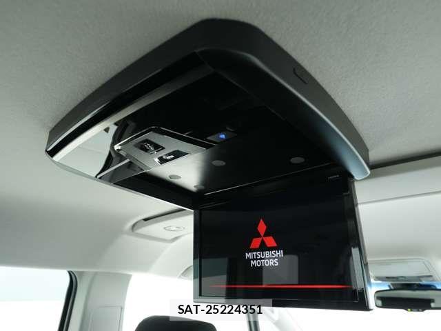 Mitsubishi DELICA 2019-12 8879488-3