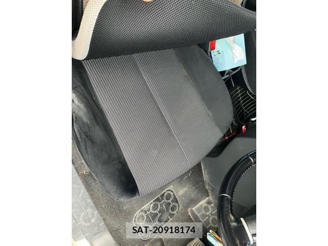 Mitsubishi DELICA 2007-11 8879506-9